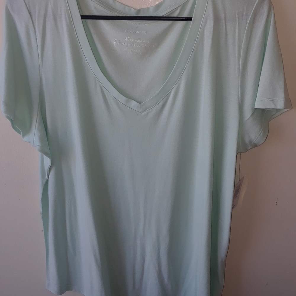 Torrid classic t shirt size 0